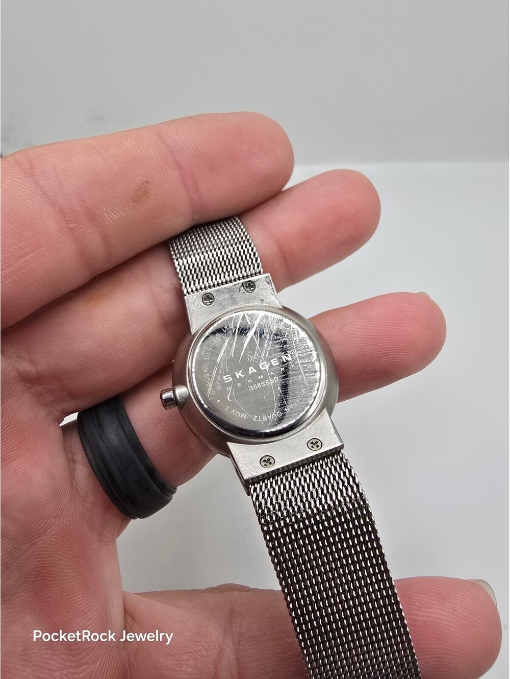 Skagen Women’s Quartz Analog Diamond Markers Silver Dial Stainless Mesh Band - Picture 4 of 11